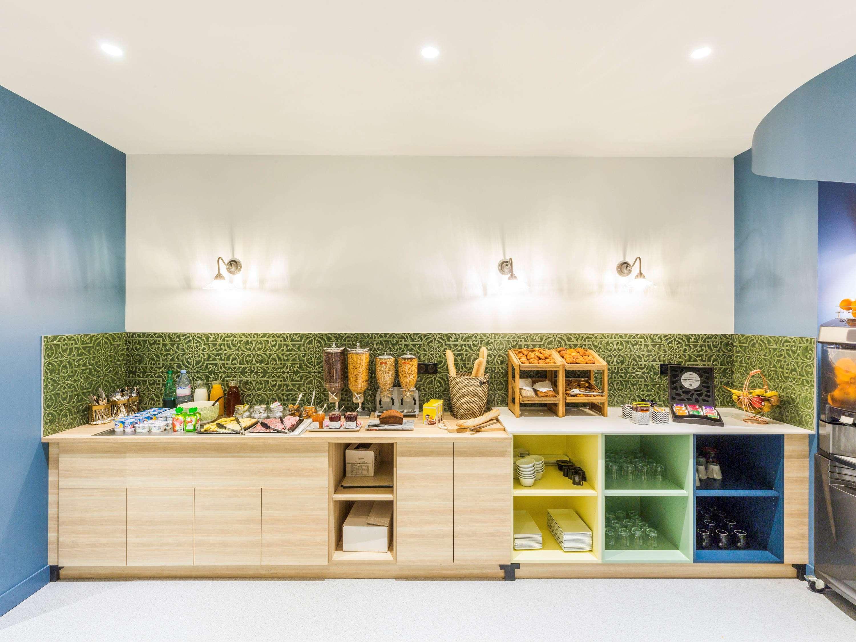 Ibis Styles Paris Gare De L'Est Tgv Hotel Exterior photo